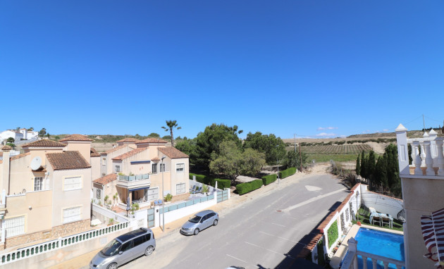 Herverkoop - Detached Villa - San Miguel de Salinas - Lake View Mansions