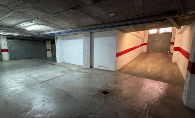 Herverkoop - Garage - Torrevieja - Estacion de autobuses