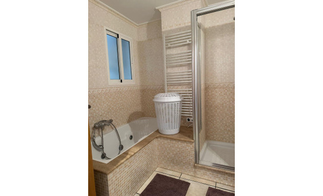 Herverkoop - Apartment - Torrevieja - La Mata pueblo