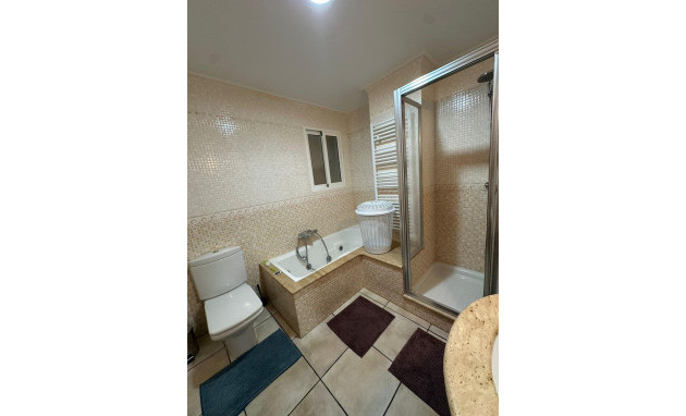 Herverkoop - Apartment - Torrevieja - La Mata pueblo