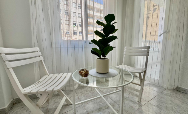 Resale - Apartment - Torrevieja - torrevieja