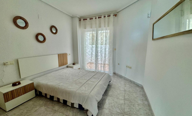 Resale - Apartment - Torrevieja - torrevieja