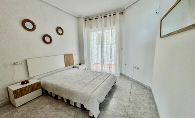 Resale - Apartment - Torrevieja - torrevieja