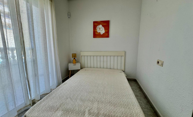 Resale - Apartment - Torrevieja - torrevieja
