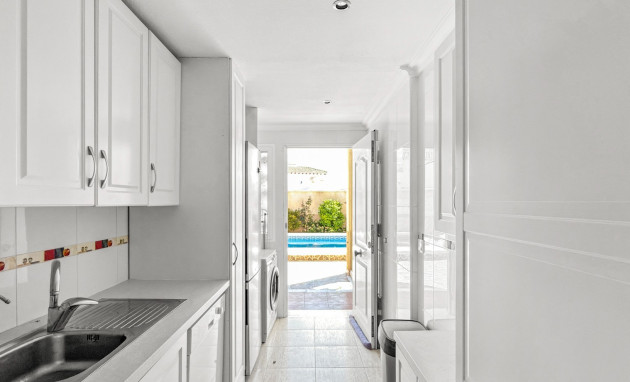 Herverkoop - Apartment - Orihuela Costa - Playa Flamenca
