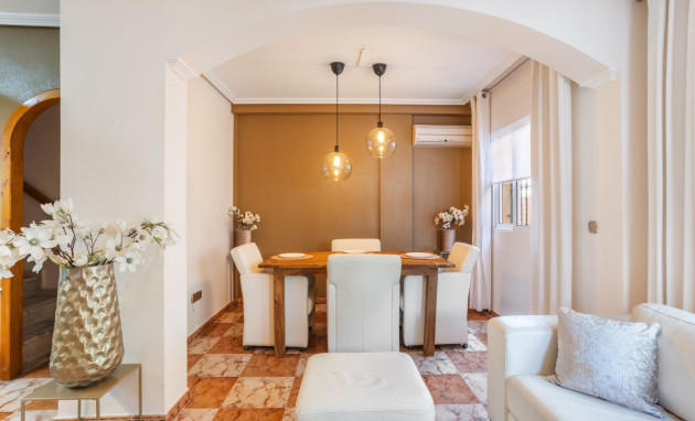 Herverkoop - Villa - Orihuela Costa - La Regia