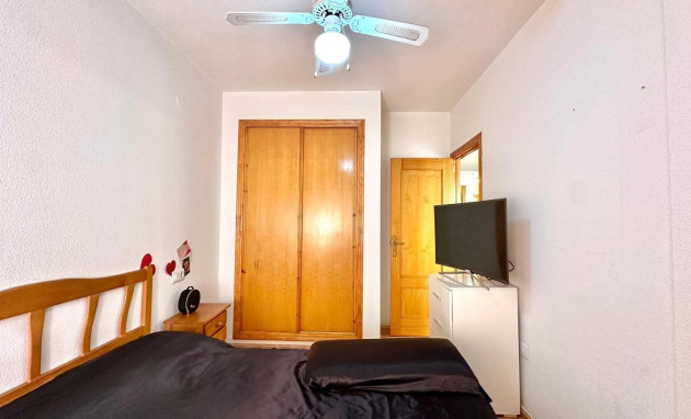 Herverkoop - Apartment - Torrevieja - Centro