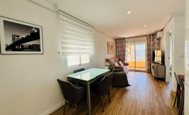 Resale - Apartment - Guardamar del Segura