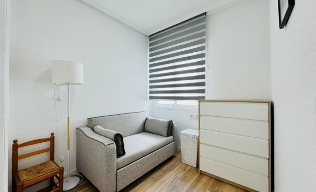 Resale - Apartment - Guardamar del Segura