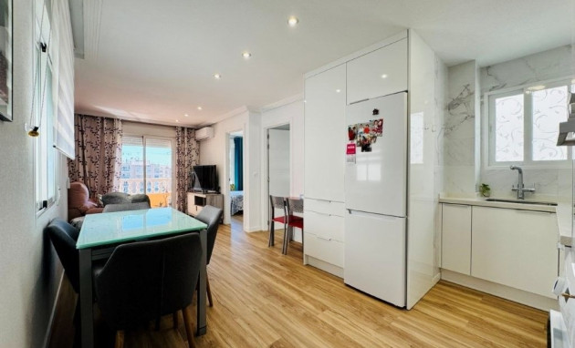 Resale - Apartment - Guardamar del Segura