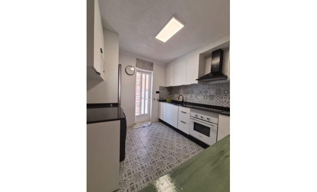 Herverkoop - Town house - Torrevieja - Los Frutales
