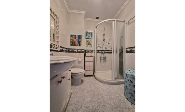 Herverkoop - Town house - Torrevieja - Los Frutales