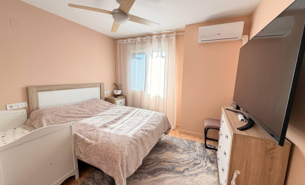 Herverkoop - Apartment - Torrevieja - Acequion