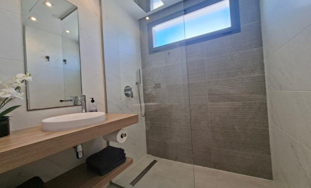 Herverkoop - Apartment - Guardamar del Segura - El Raso