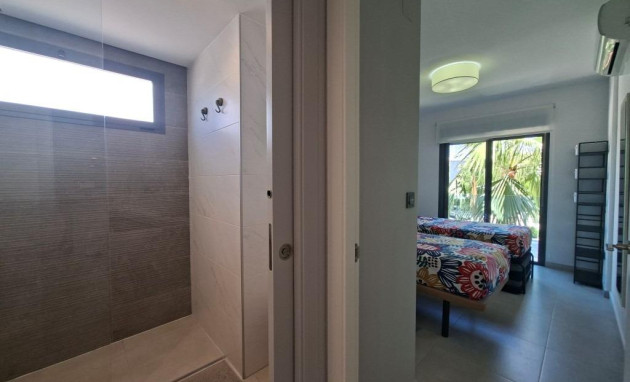Herverkoop - Apartment - Guardamar del Segura - El Raso