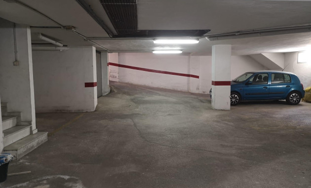 Herverkoop - Garage - Torrevieja - Centro