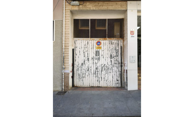 Herverkoop - Garage - Torrevieja - Centro