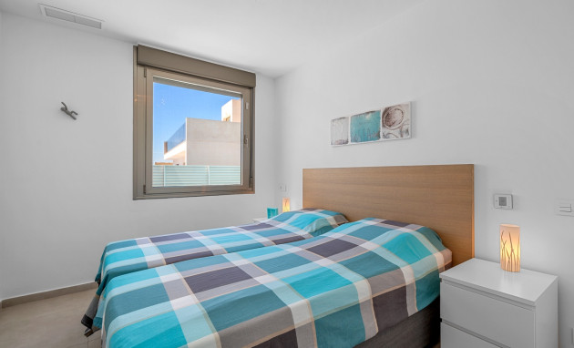 Herverkoop - Detached Villa - La Marina - La Marina - Urbanization