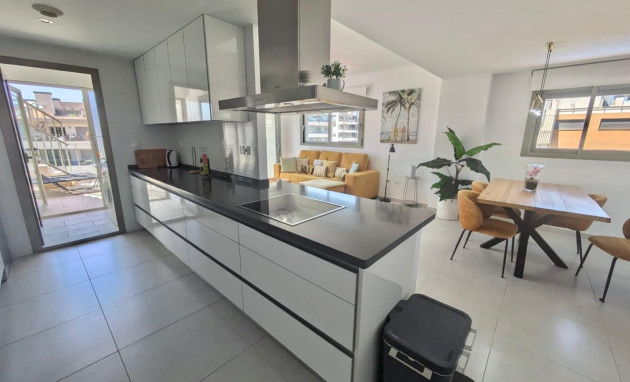 Herverkoop - Apartment - Orihuela Costa - Villamartin