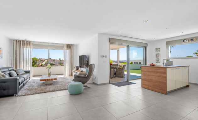 Herverkoop - Detached Villa - La Marina - La Marina - Urbanization