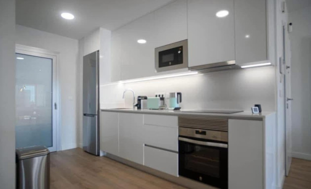 Resale - Apartment - Villamartin