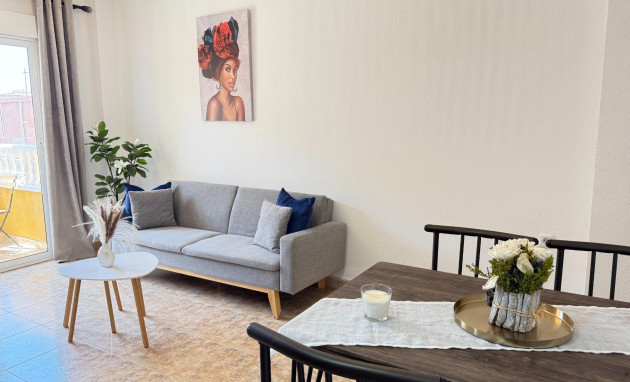 Herverkoop - Apartment - Torrevieja - Los Europeos