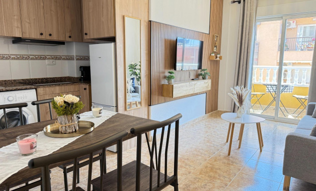 Herverkoop - Apartment - Torrevieja - Los Europeos