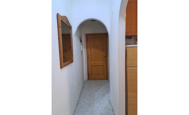 Herverkoop - Apartment - Torrevieja - Centro