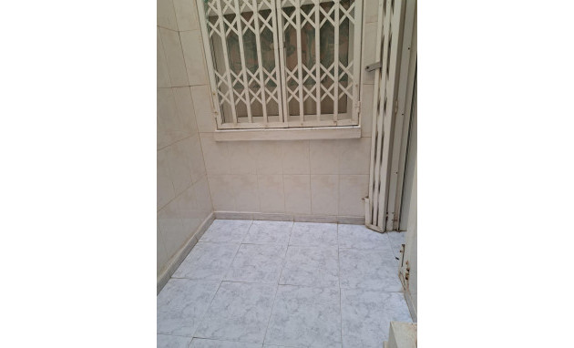 Herverkoop - Apartment - Torrevieja - Centro
