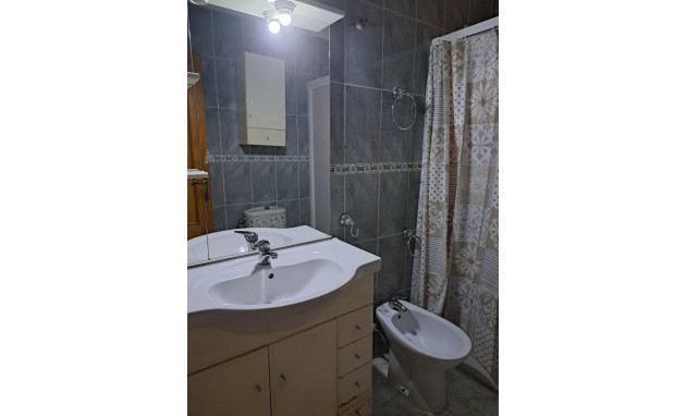 Herverkoop - Apartment - Torrevieja - Centro