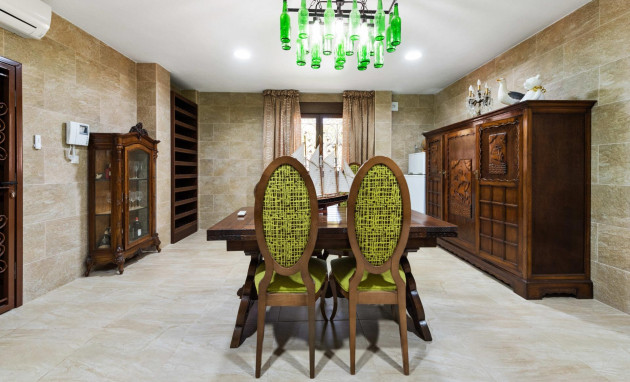 Resale - Villa - Orihuela Costa - Campoamor