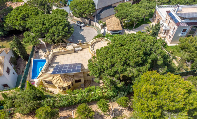 Resale - Villa - Orihuela Costa - Campoamor
