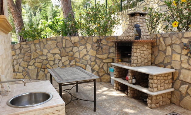 Resale - Villa - Orihuela Costa - Campoamor