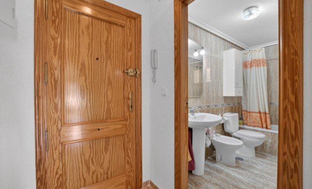 Herverkoop - Apartment - Torrevieja - Playa Los Locos
