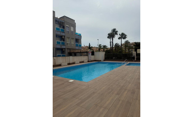 Herverkoop - Apartment - Torrevieja - Playa de los locos
