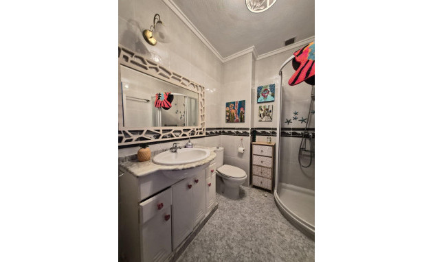 Herverkoop - Terraced house - Torrevieja - Los Frutales