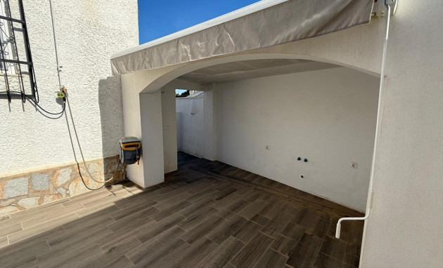 Herverkoop - Villa - Orihuela Costa - Las Filipinas