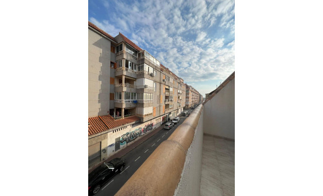 Resale - Penthouse - Torrevieja - Acequion