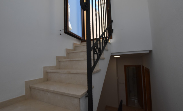 Herverkoop - Herenhuis - Algorfa - La Finca Golf Resort