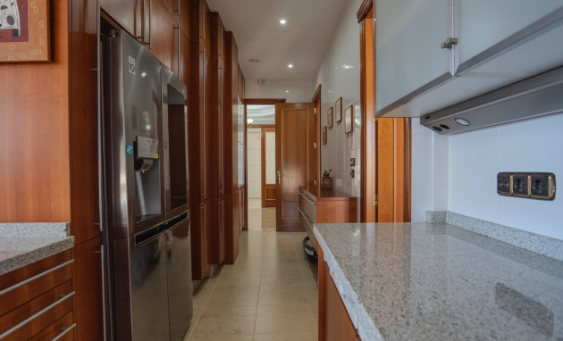 Herverkoop - Apartment - Benidorm - Benidorm - City