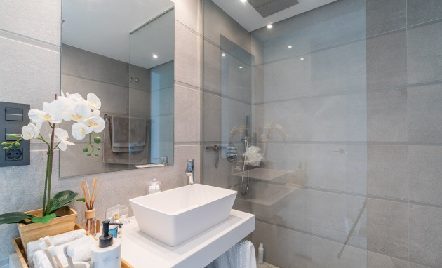 Revente - Apartment - El Raso