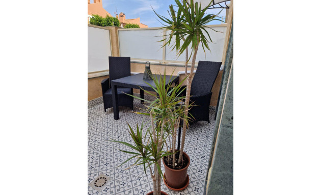 Herverkoop - Terraced house - Torrevieja - Los Europeos