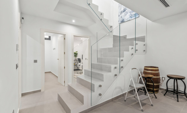 Resale - Villa - Algorfa