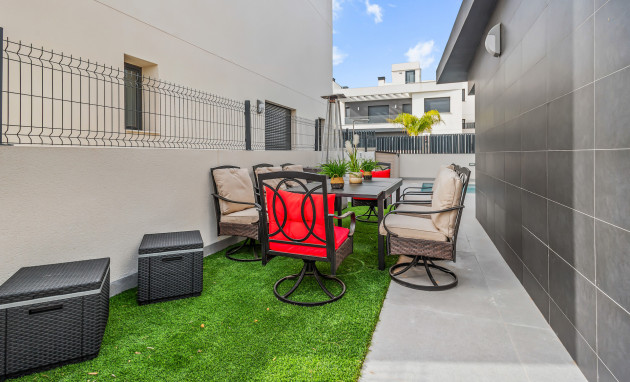 Resale - Villa - Algorfa