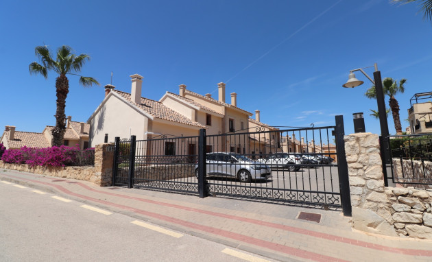 Herverkoop - Bungalow - Gelijkvloers - Algorfa - La Finca Golf Resort