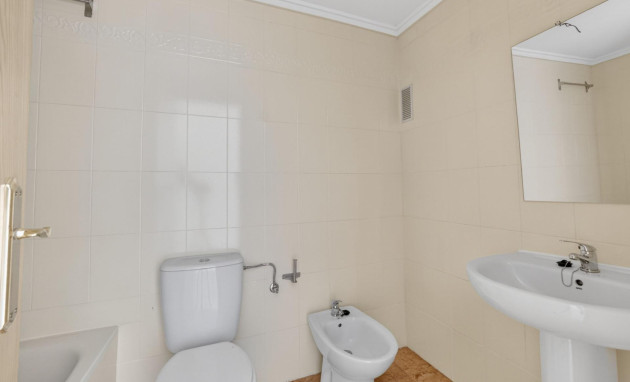 Herverkoop - Apartment - Torrevieja - Altos del Limonar