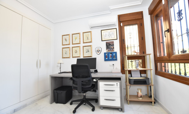 Herverkoop - Detached Villa - Algorfa - La Finca Golf Resort