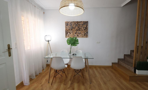 Herverkoop - duplex - Orihuela Costa - La Zenia