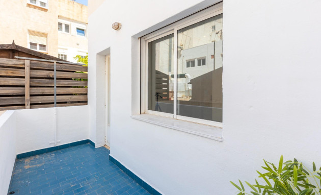 Revente - Apartment - Torrevieja - Puerto Deportivo