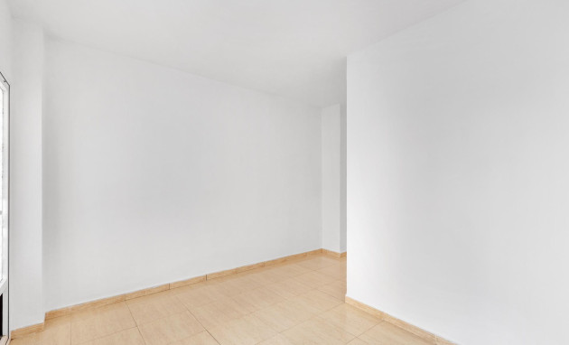 Revente - Apartment - Torrevieja - Puerto Deportivo